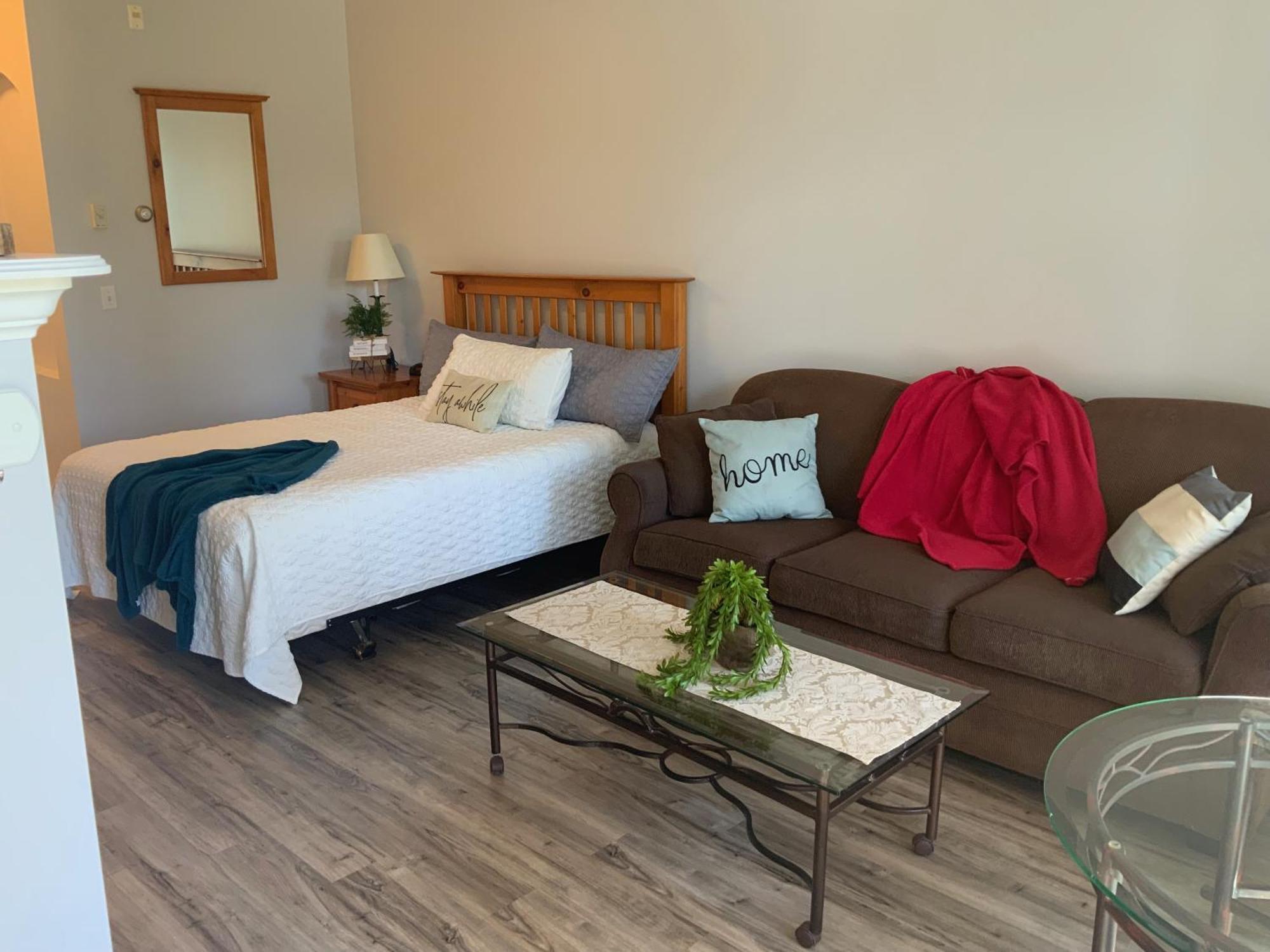 Borgata Lodge Resort Kelowna Dış mekan fotoğraf