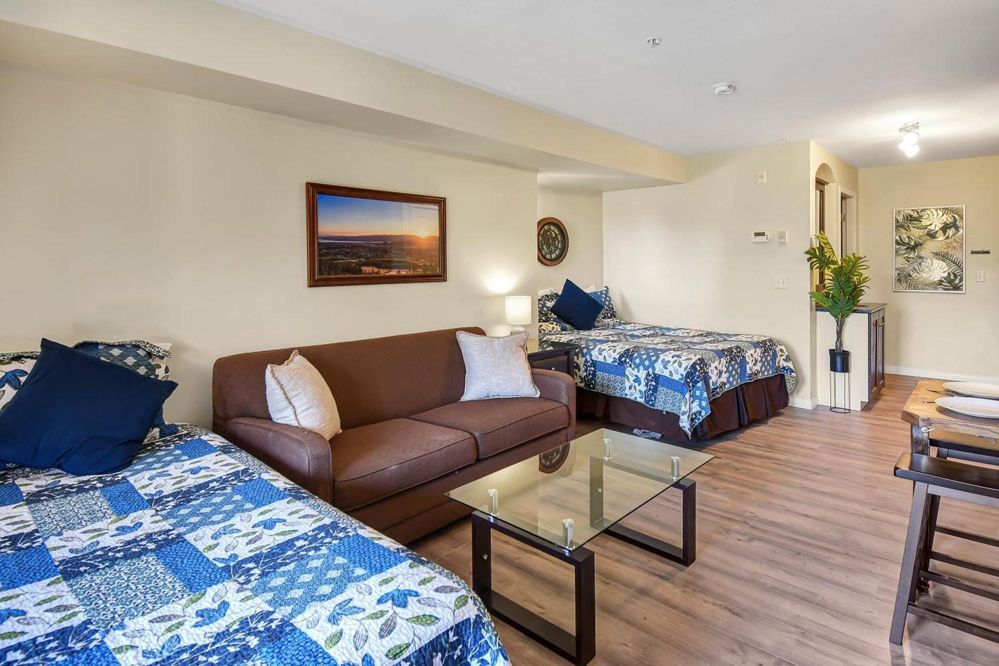 Borgata Lodge Resort Kelowna Dış mekan fotoğraf